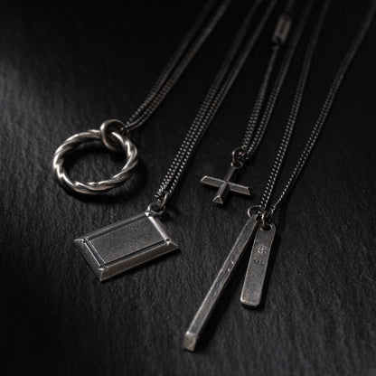 Small Form Necklace [CH044-00PA]