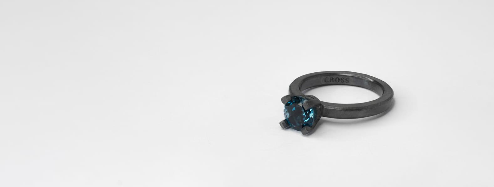 black-solitaire-ring